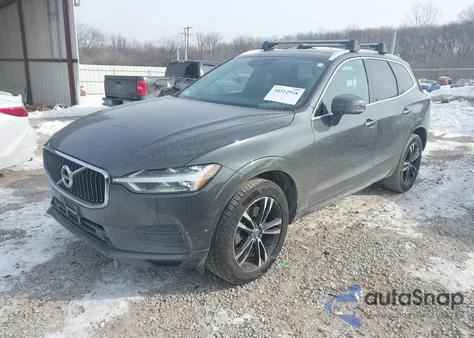 2018 Volvo Xc60 T6 Momentum z USA, uszkodzony, nr VIN LYVA22RK7JB097300